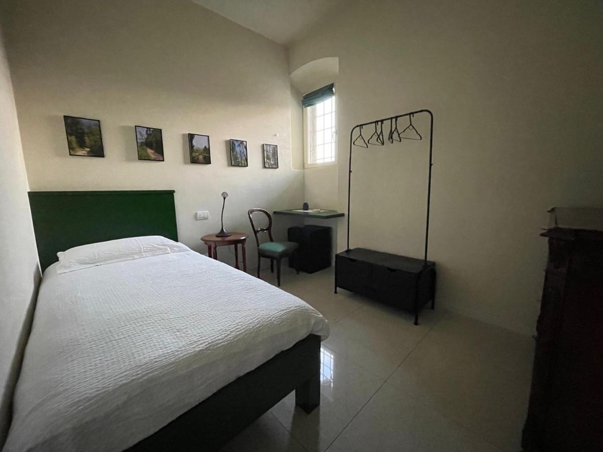 Foresteria Antica Bastia B&B Bergamo Bagian luar foto