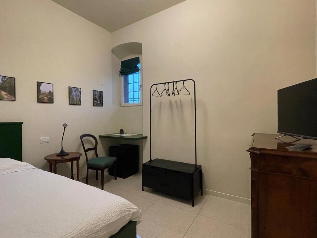 Foresteria Antica Bastia B&B Bergamo Bagian luar foto