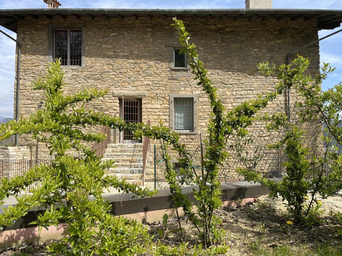 Foresteria Antica Bastia B&B Bergamo Bagian luar foto
